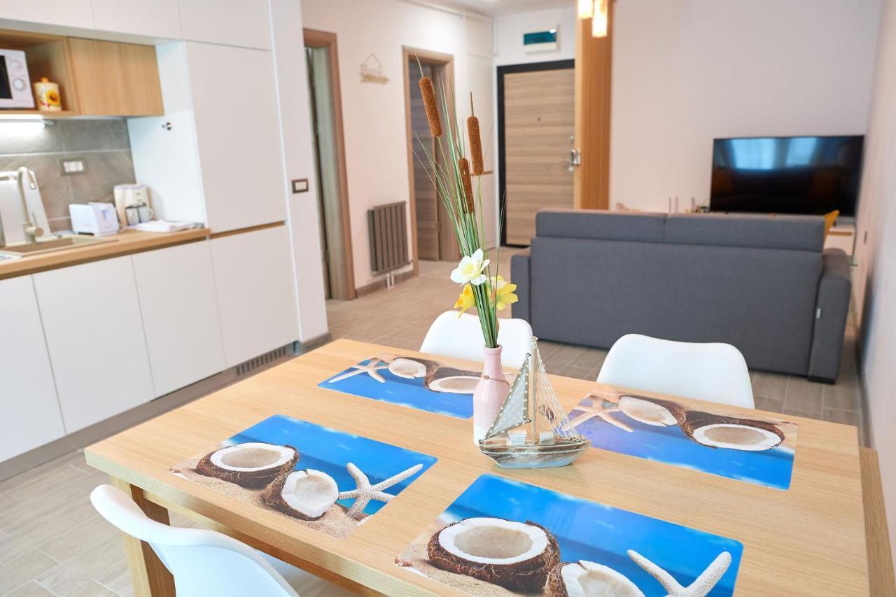 Opal Luxury Apartment 92 Spa N Pool Beach Resort Năvodari Eksteriør bilde