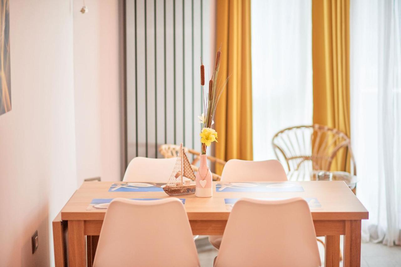 Opal Luxury Apartment 92 Spa N Pool Beach Resort Năvodari Eksteriør bilde