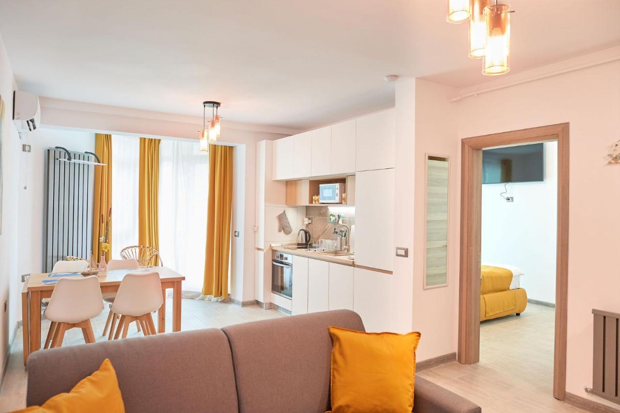 Opal Luxury Apartment 92 Spa N Pool Beach Resort Năvodari Eksteriør bilde
